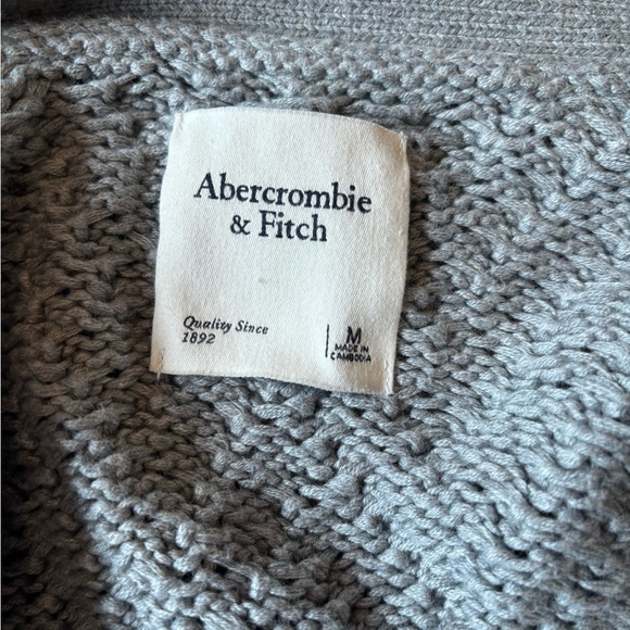 Abercrombie Cable Knit Cardigan - Picture 4 of 4